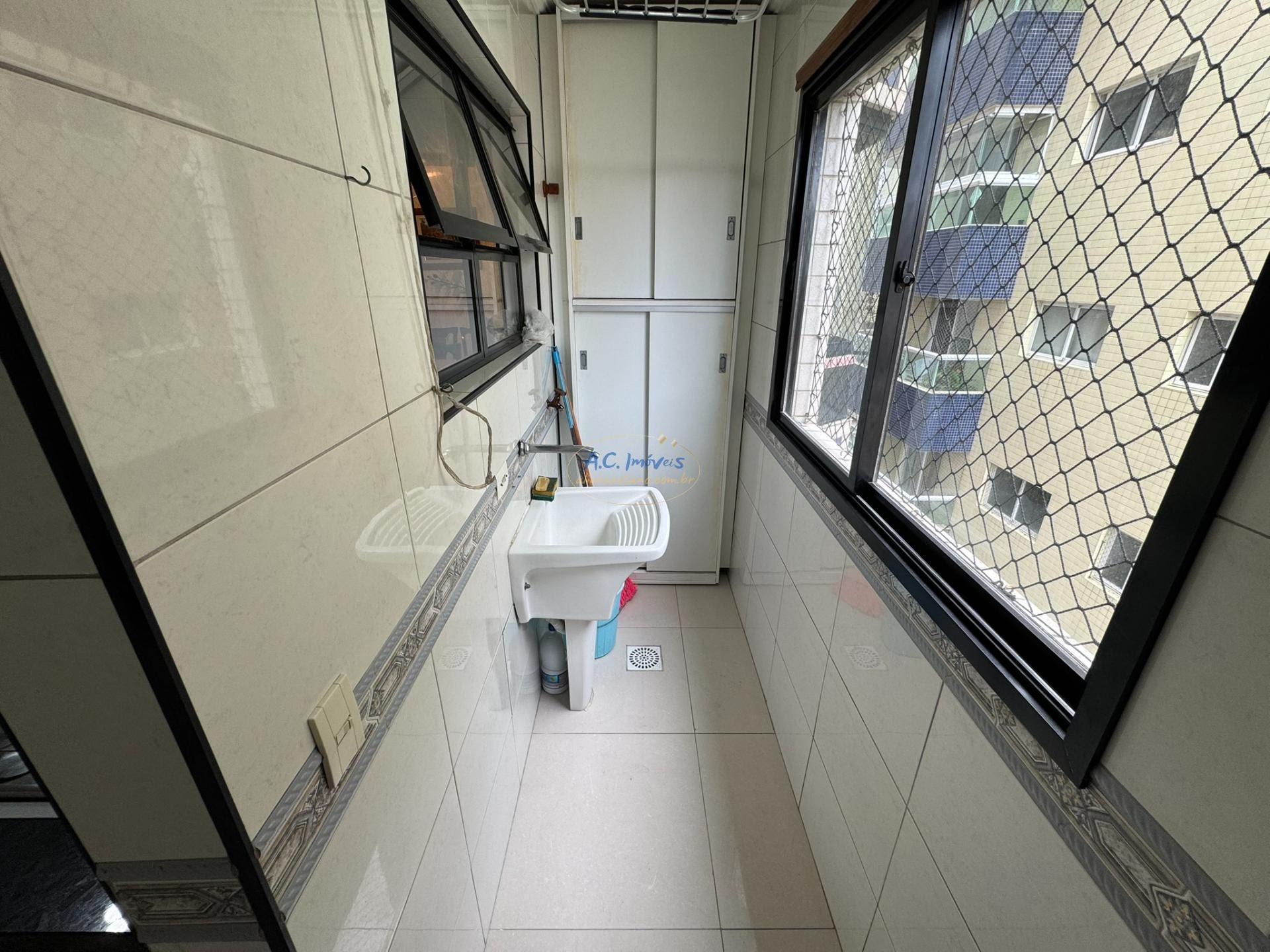 Apartamento à venda com 3 quartos, 1 suíte, 2 vagas e 100m² no Guilhermina, Praia Grande (SP) — foto 16 de 30