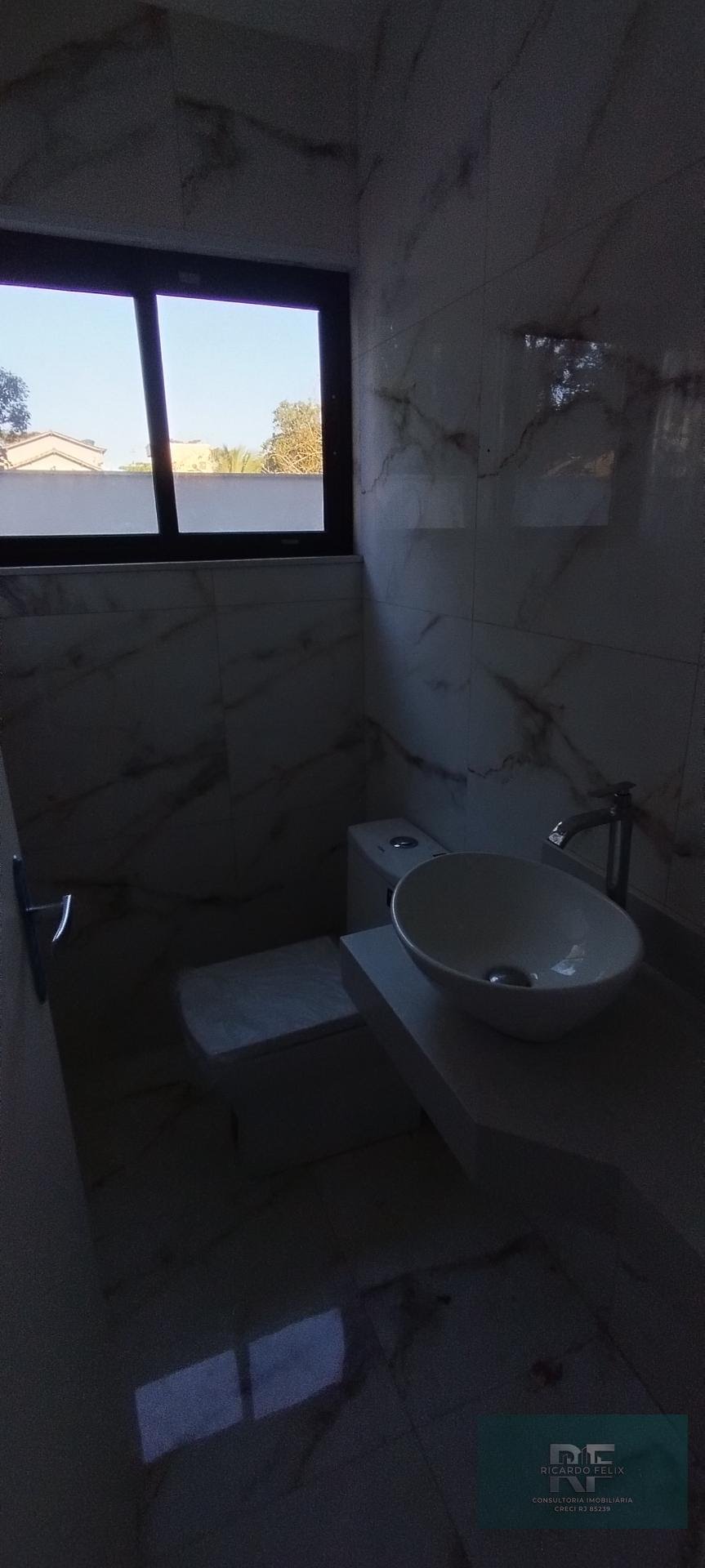 Casa à venda com 3 quartos, 3 suítes, 2 vagas e 150m² no Terra Firme, Rio das Ostras (RJ) — foto 15 de 30