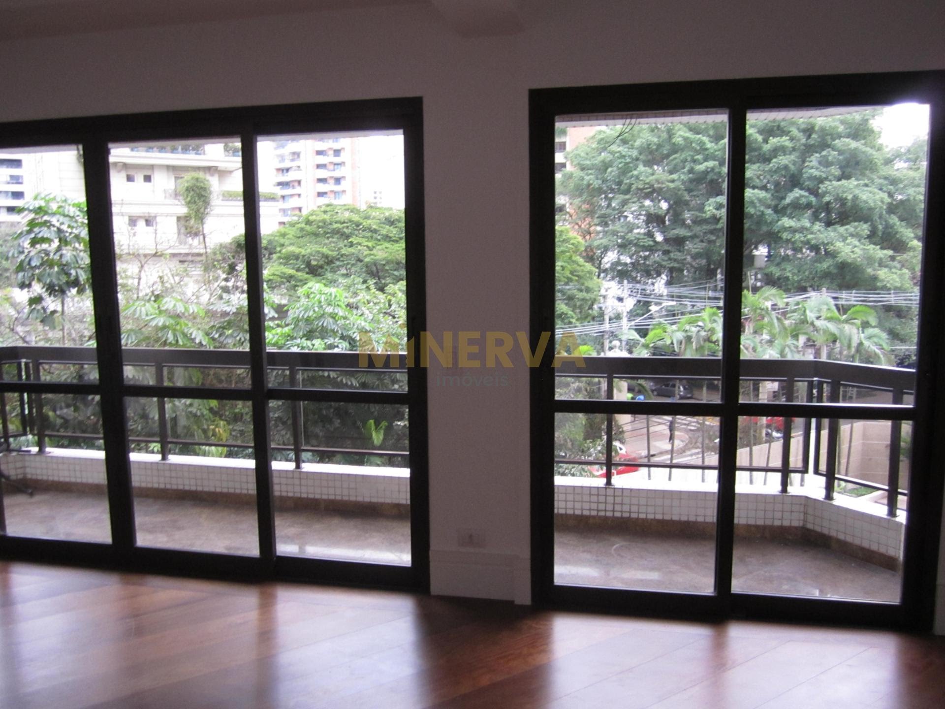Apartamento à venda com 3 quartos, 3 suítes, 3 vagas e 319m² no Vila Nova Conceição, São Paulo (SP) — foto 2 de 15