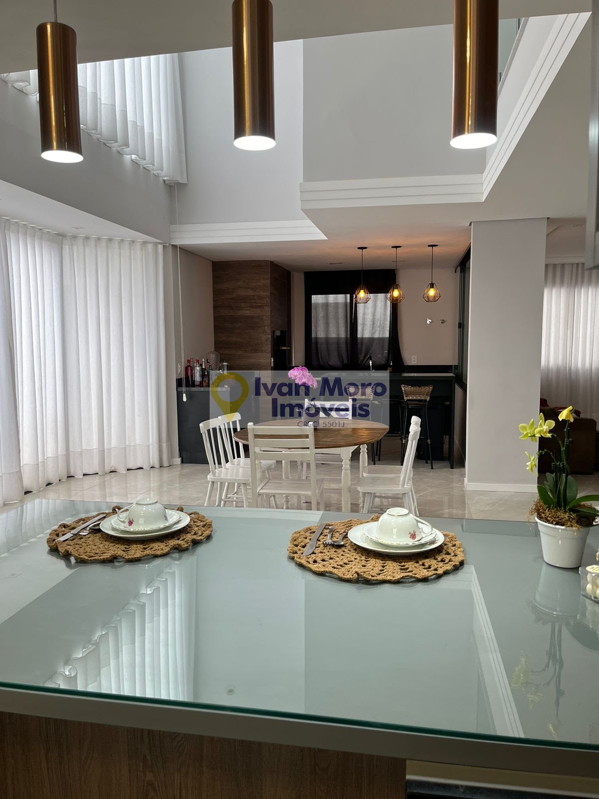 Casa para alugar com 3 quartos, 2 suítes, 3 vagas e 250m² no Daniela, Florianópolis (SC) — foto 5 de 21
