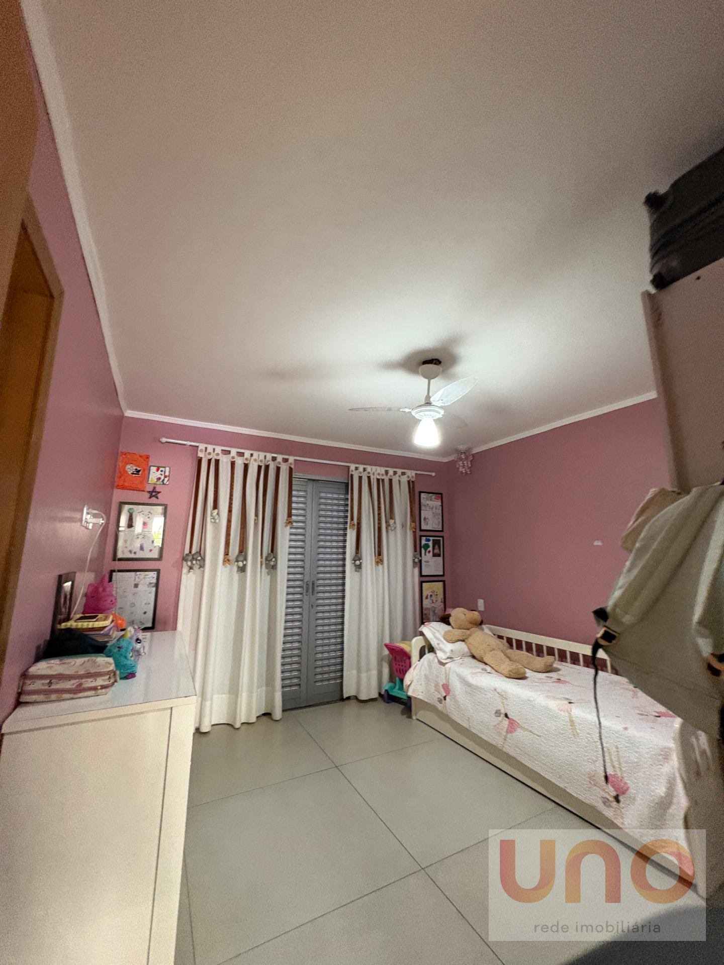 Casa à venda com 3 quartos, 3 suítes, 4 vagas e 250m² no Rita Vieira, Campo Grande (MS) — foto 23 de 27
