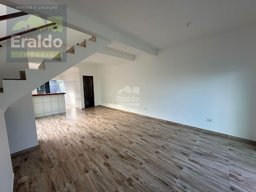 Sobrado em Balneário Caravelas - Matinhos, PR