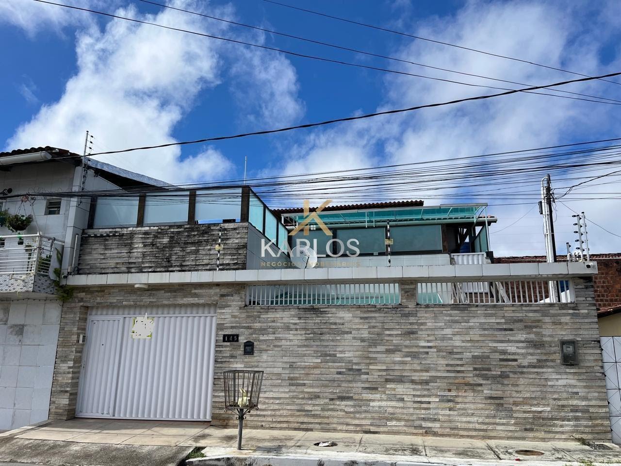 Casa à venda com 3 quartos, 3 banheiros e 263m² no Rio Doce, Olinda — foto principal