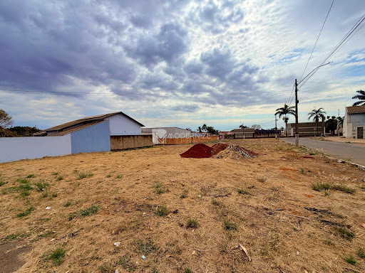 Lote / Terreno em Loteamento Santa Cruz  -  Catalão