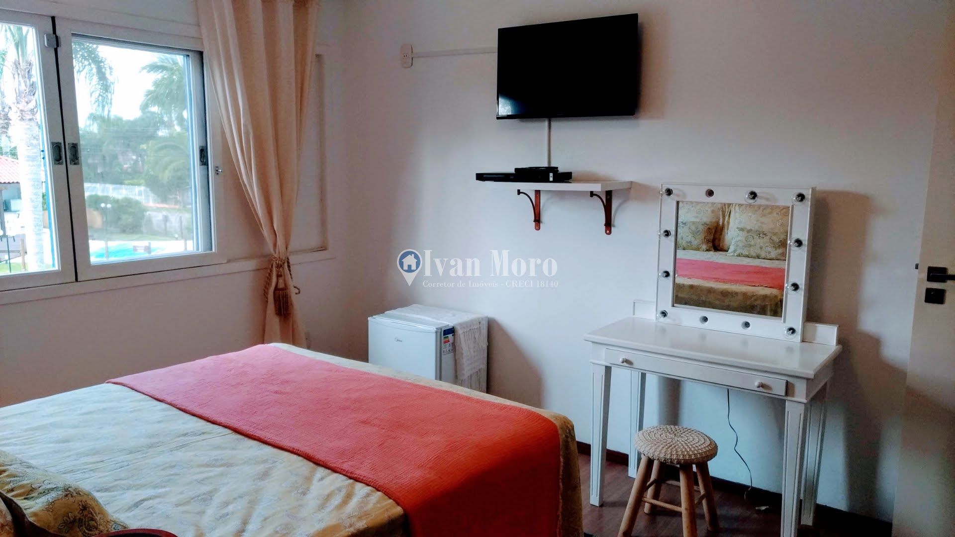 Casa para alugar com 4 quartos, 4 suítes e 250m² no Daniela, Florianópolis (SC) — foto 28 de 30