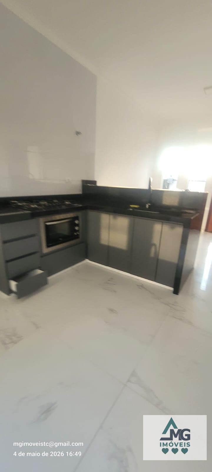 Casa à venda com 2 quartos, 1 banheiro, 3 vagas e 300m² no Jardim das Magnólias, Três Corações (MG) — foto 3 de 16