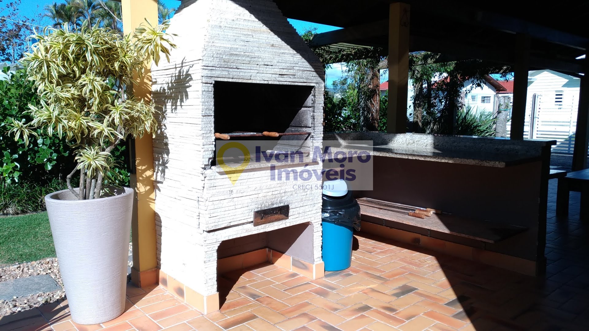 Casa para alugar com 3 quartos, 1 suíte, 2 vagas e 160m² no Daniela, Florianópolis (SC) — foto 9 de 30