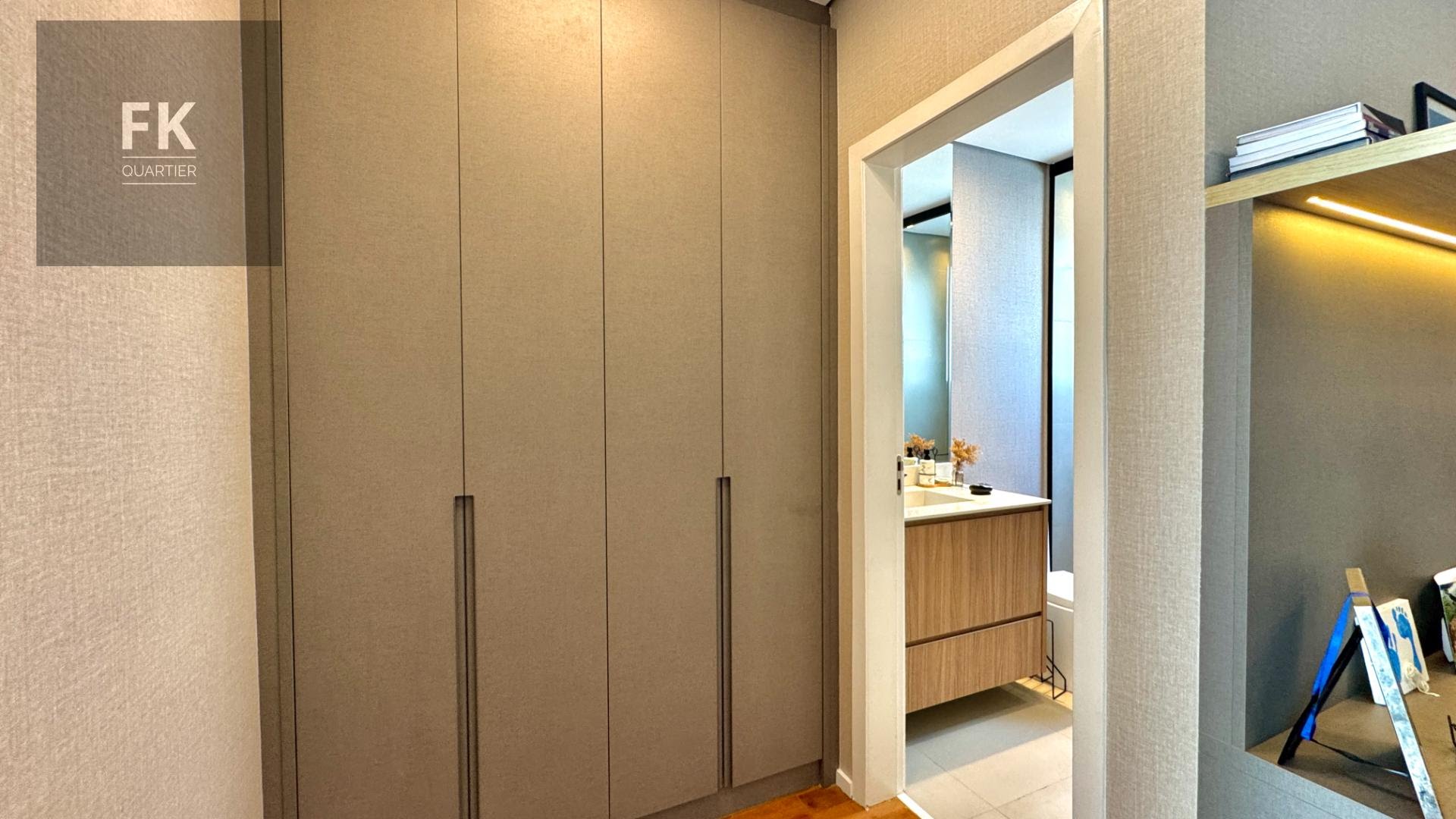 Casa à venda com 4 quartos, 4 suítes, 6 vagas e 574m² no Cidade Tamboré, Santana de Parnaíba (SP) — foto 22 de 26