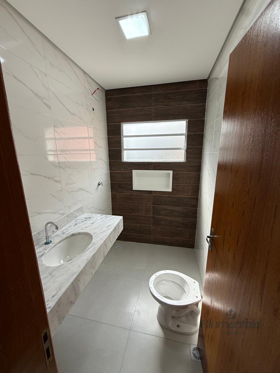 Casa à venda com 3 quartos, 1 suíte, 2 vagas e 100m² no Nova Arujá, Arujá (SP) — foto 12 de 16