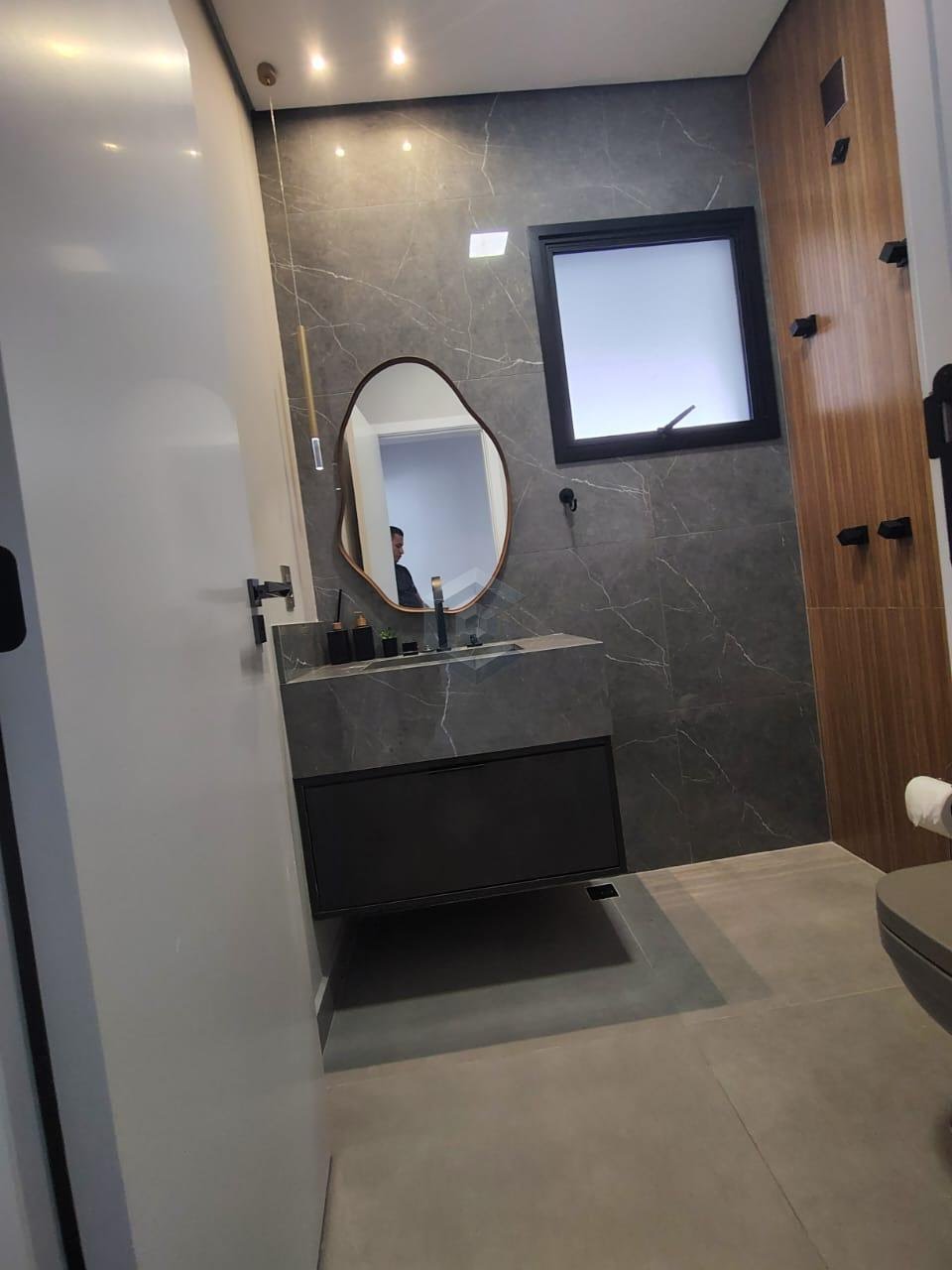 Casa à venda com 3 quartos, 3 suítes, 4 vagas e 271m² no Condomínio Cyrela Landscape, Votorantim (SP) — foto 11 de 29