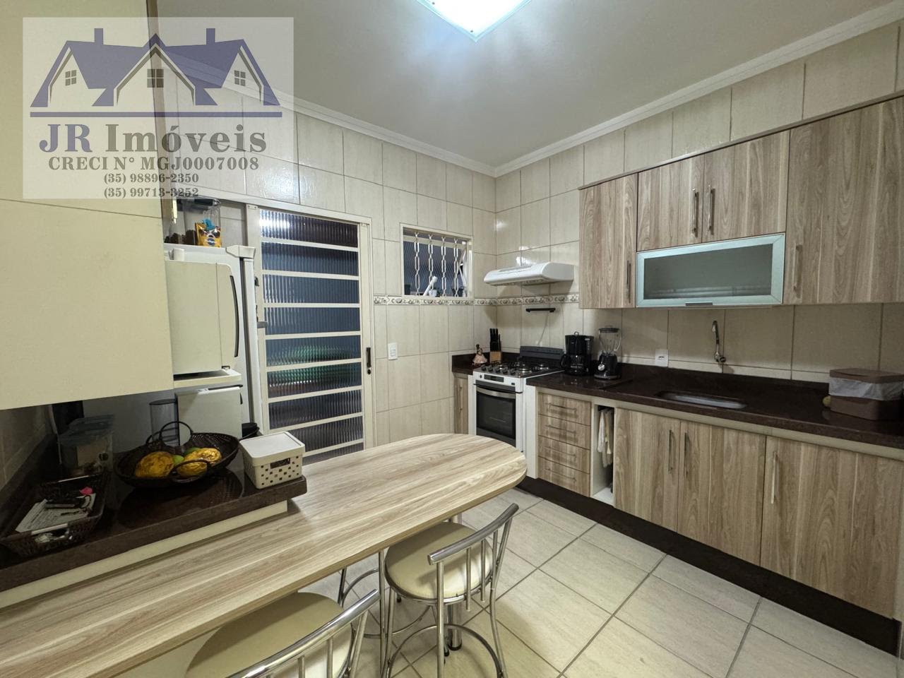 Casa à venda com 3 quartos, 1 suíte, 2 vagas e 250m² no Canudos, Piranguinho (MG) — foto 3 de 17