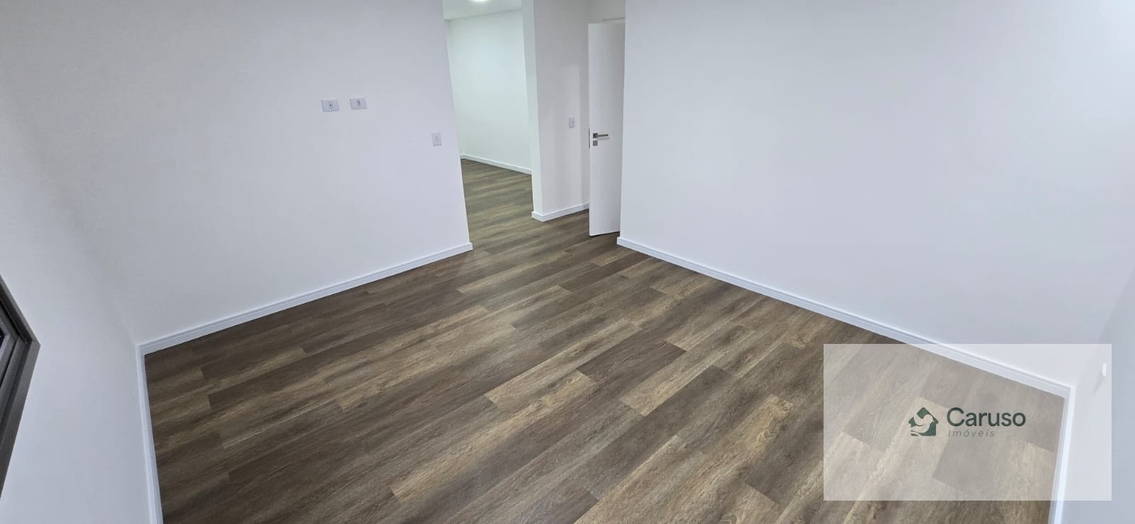 Casa à venda com 4 suítes, 4 vagas e 300m² no Condomínio Real Park, Arujá (SP) — foto 6 de 26