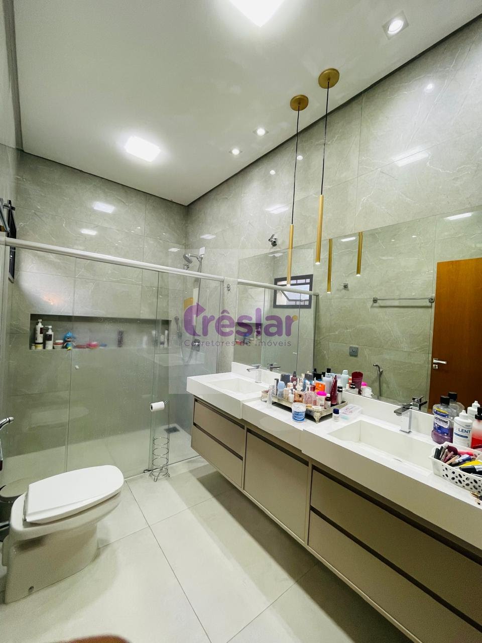 Casa à venda com 3 quartos, 3 suítes, 2 vagas e 205m² no Condominio Village do Lago, Três Lagoas (MS) — foto 7 de 23