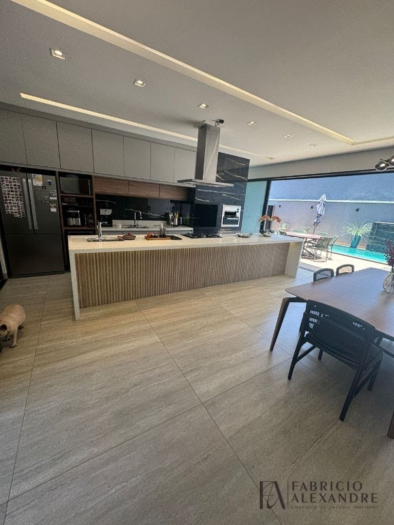 Casa à venda com 3 quartos, 3 suítes, 4 vagas e 270m² no Loteamento Recanto do Lago, São José do Rio Preto (SP) — foto 8 de 17