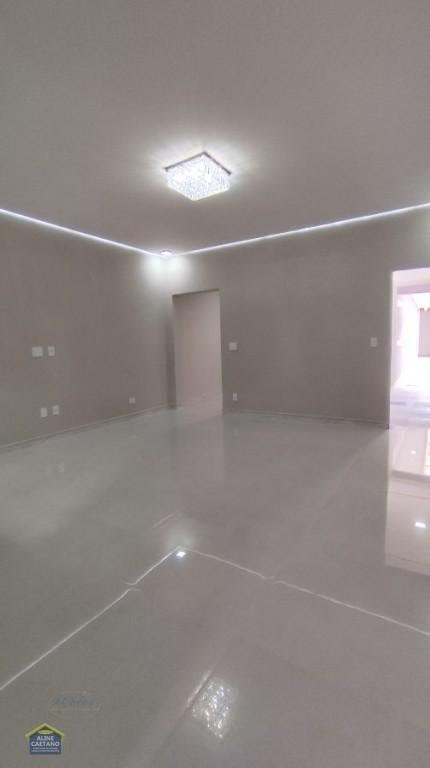 Casa à venda com 3 quartos, 2 suítes, 2 vagas e 110m² no Vila Tupi, Praia Grande (SP) — foto 25 de 30
