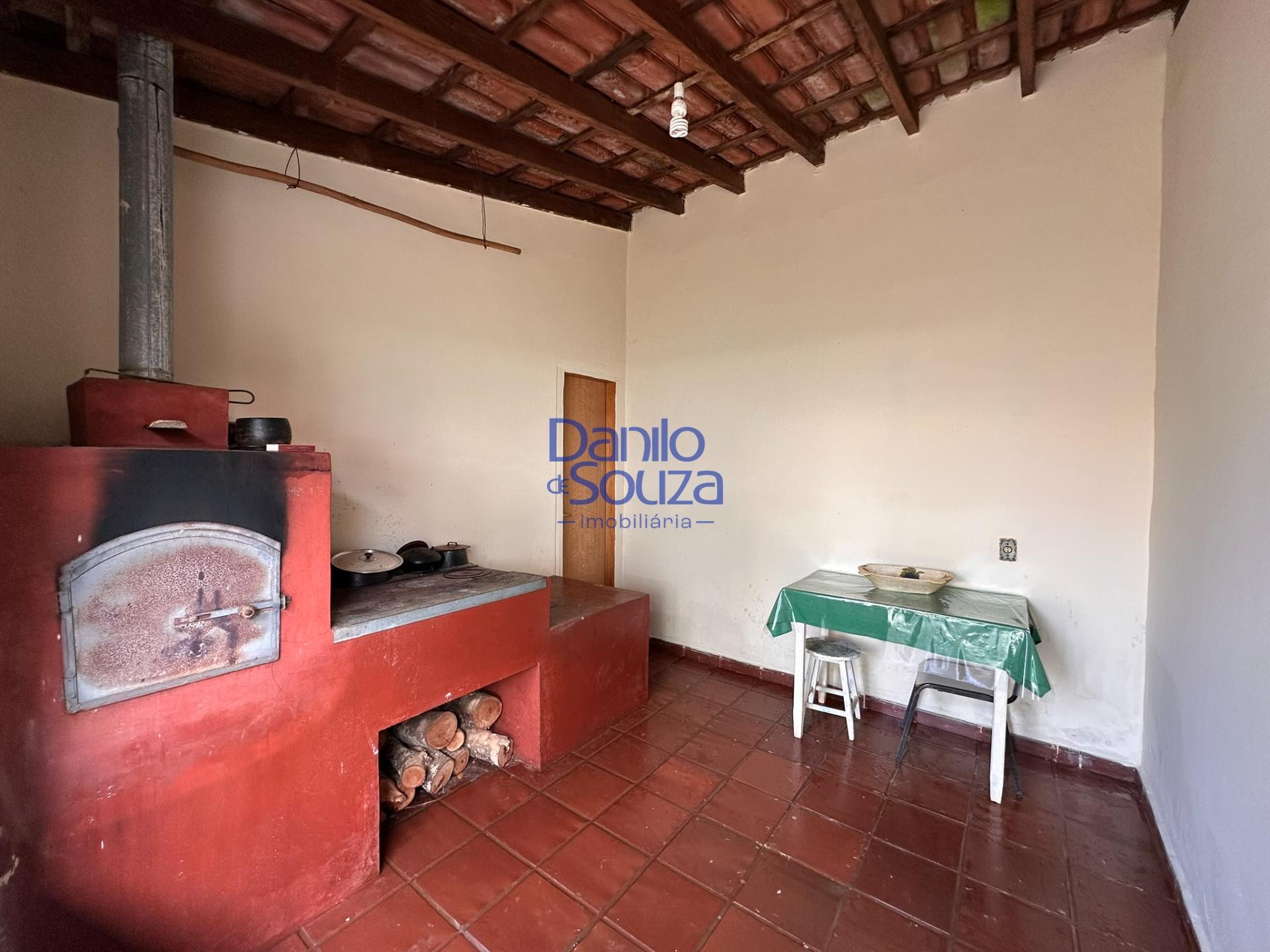 Casa à venda com 3 quartos, 2 banheiros e 354m² no Recanto das Mangueiras, Araxá (MG) — foto 10 de 20
