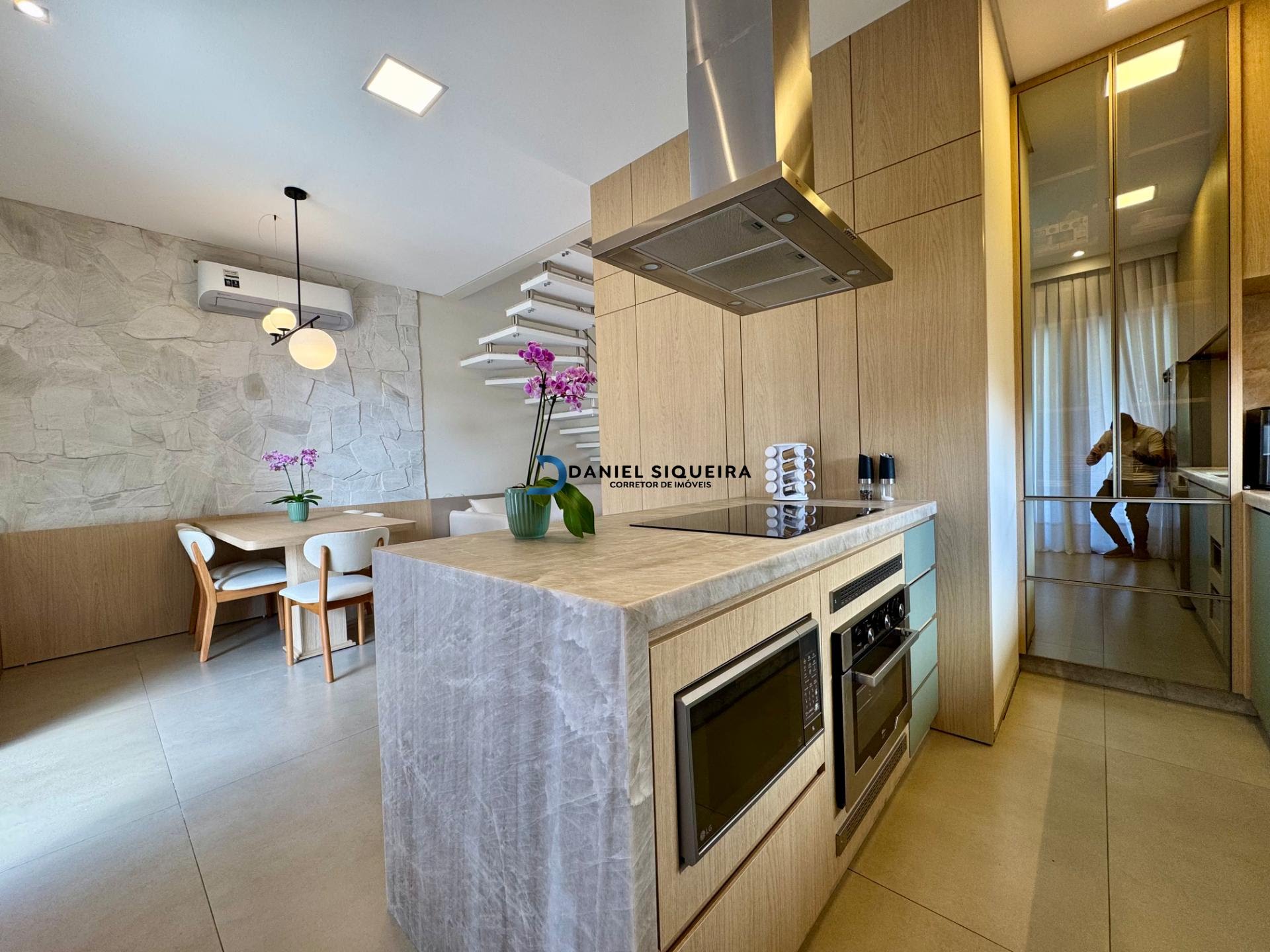 Casa à venda com 3 quartos, 1 suíte, 4 vagas e 165m² no Bairro Deltaville, Biguaçu (SC) — foto 13 de 30