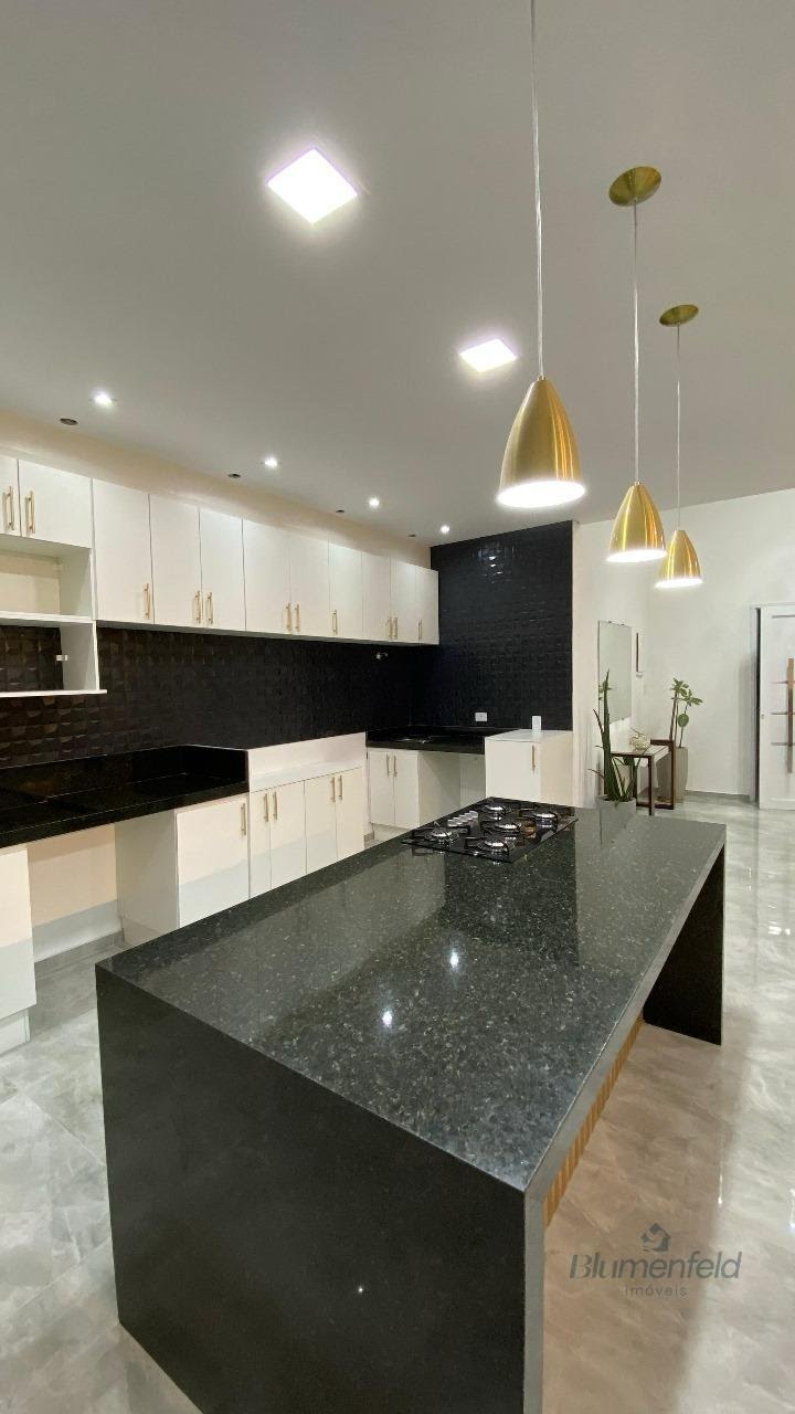Casa à venda com 3 quartos, 3 suítes e 2200m² no Arujá Hills III, Arujá (SP) — foto 11 de 30