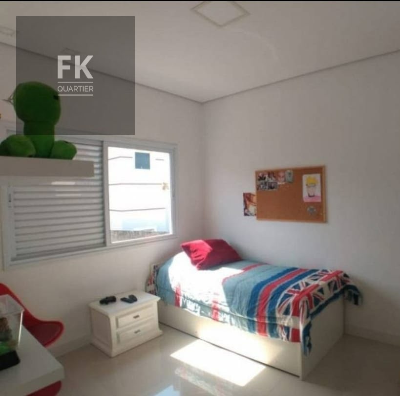 Casa à venda com 5 quartos, 3 suítes, 4 vagas e 245m² no Suru, Santana de Parnaíba (SP) — foto 9 de 20