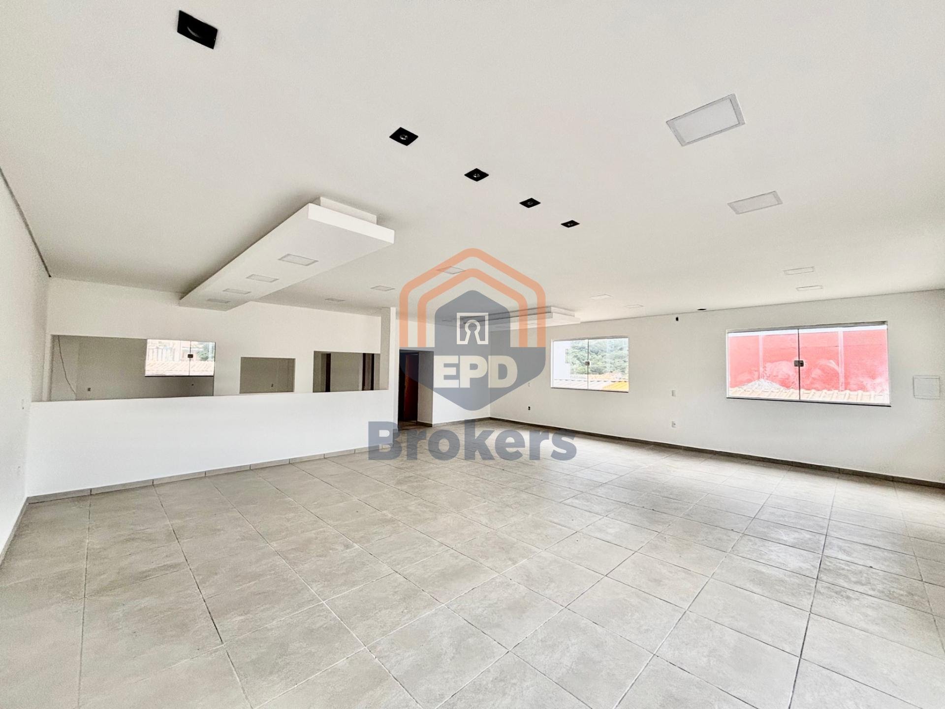 Salão com divisórias em Dry whall