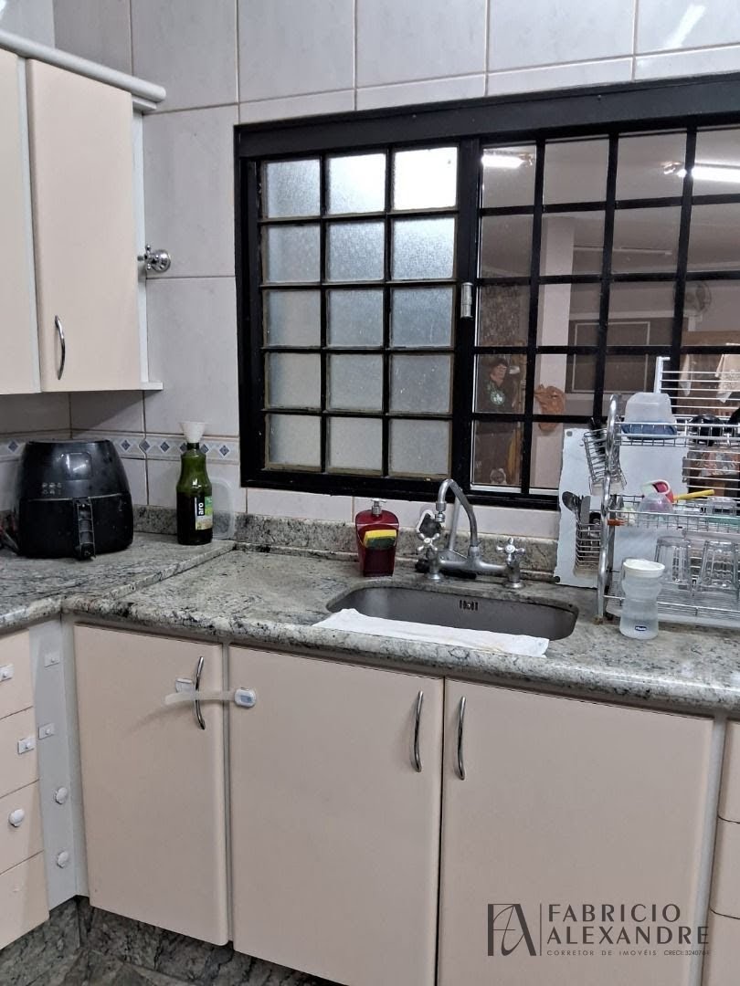 Casa à venda com 5 quartos, 3 suítes, 5 vagas e 421m² no Jardim Francisco Fernandes, São José do Rio Preto (SP) — foto 5 de 30