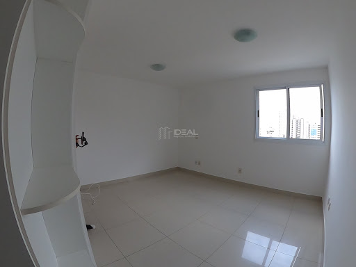 Apartamento Alto Padrão à venda com 3 quartos.