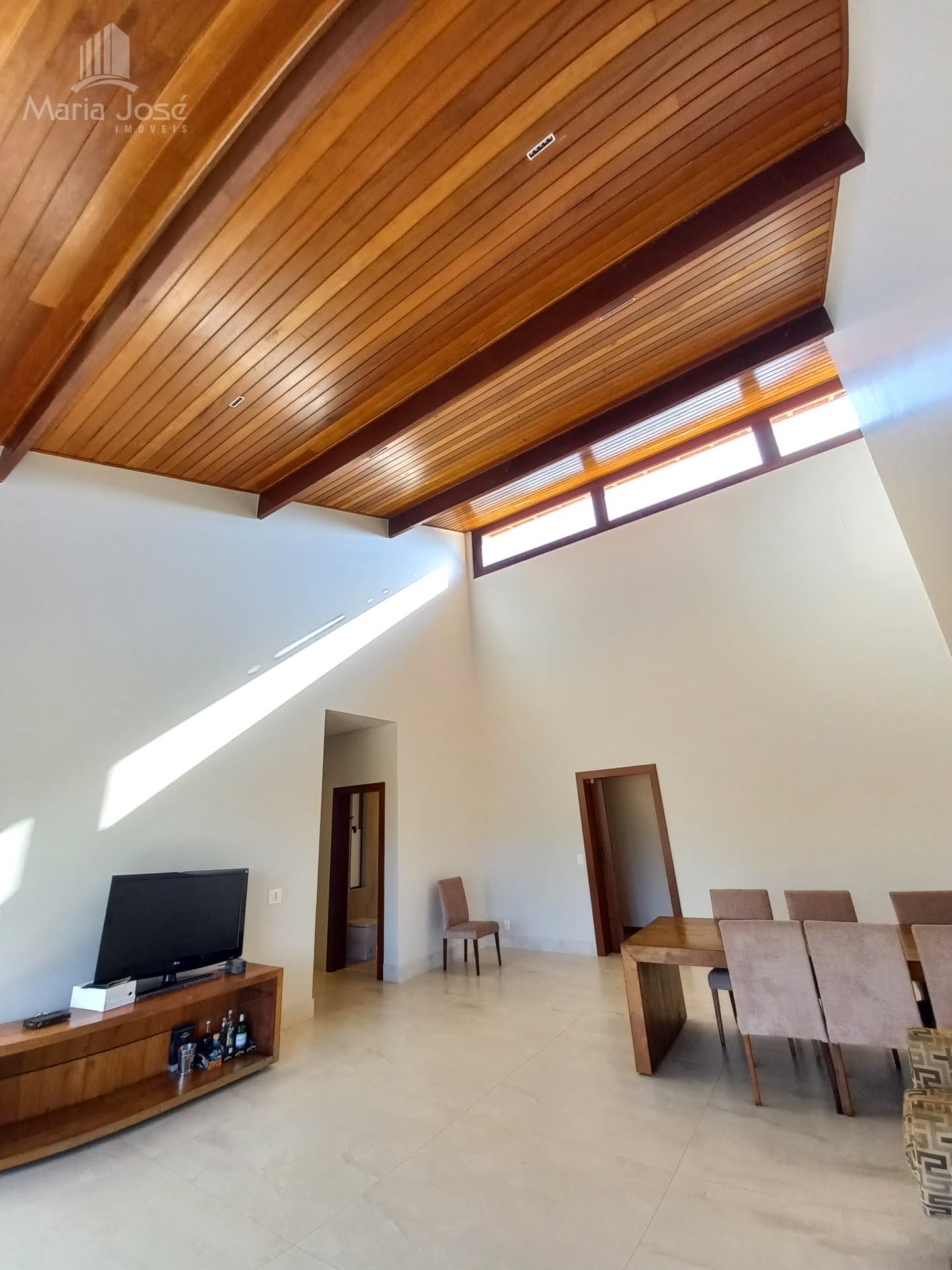 Casa à venda com 3 quartos, 3 suítes, 4 vagas e 400m² no Condomínio Lagos do Moinho, Sete Lagoas (MG) — foto 22 de 30