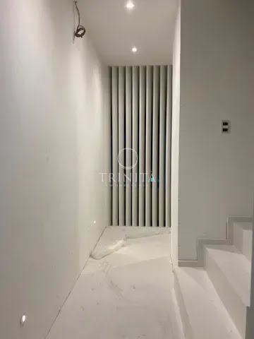 ESCADA