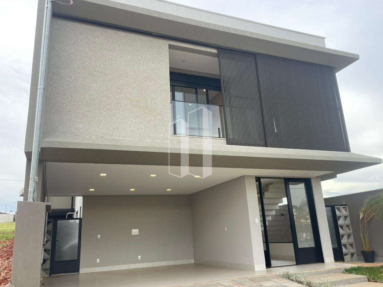 Casa à venda com 3 quartos, 3 suítes, 4 vagas e 220m² no Jardins Parma, Senador Canedo (GO) — foto 6 de 30