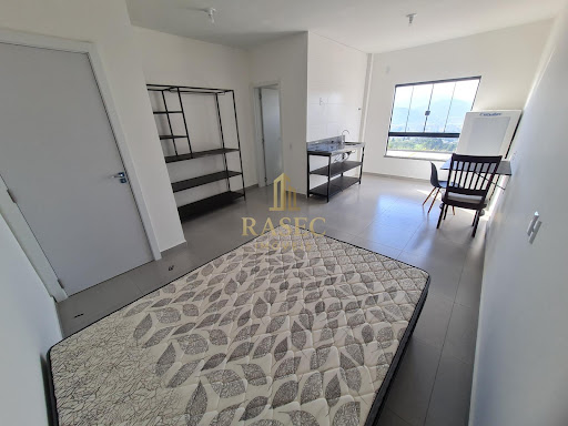 Quarto / Cozinha