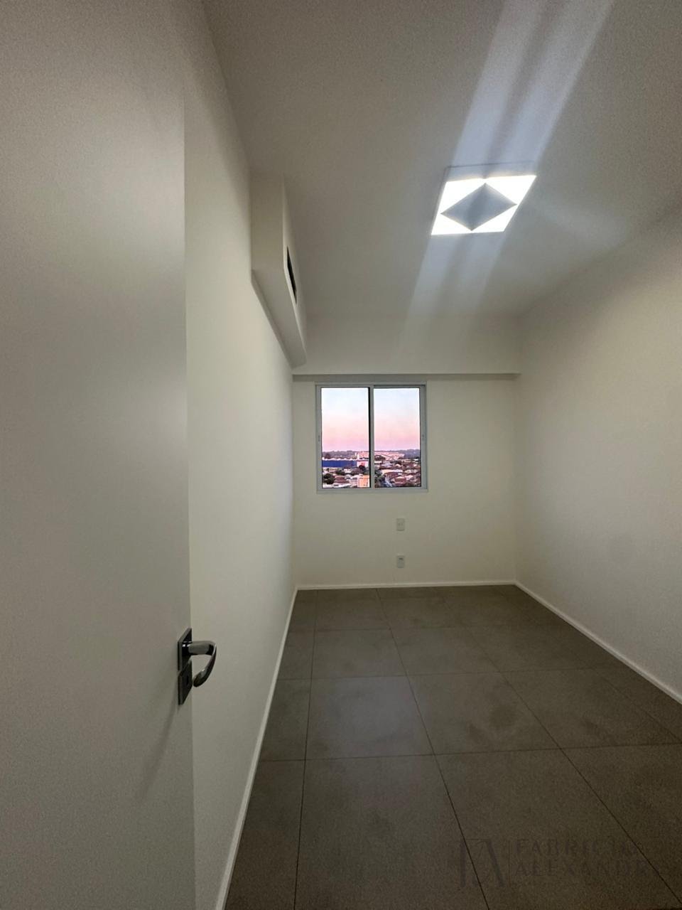 Apartamento à venda com 2 quartos, 1 suíte, 2 vagas e 63m² no Jardim Ouro Verde, São José do Rio Preto (SP) — foto 4 de 30