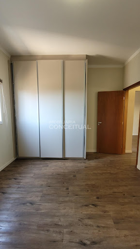 Quarto 2 - Armário
