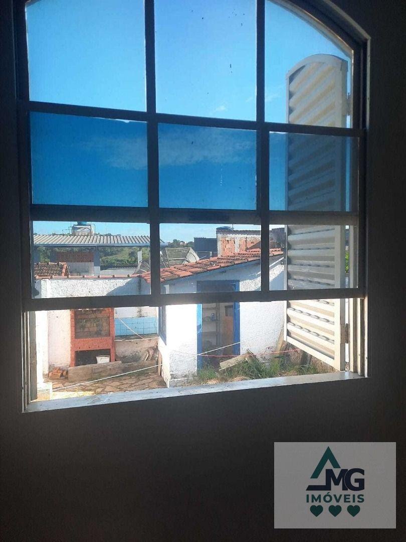 Casa à venda com 4 quartos, 2 suítes, 1 vaga e 300m² no Parque Bandeirantes, Três Corações (MG) — foto 11 de 20
