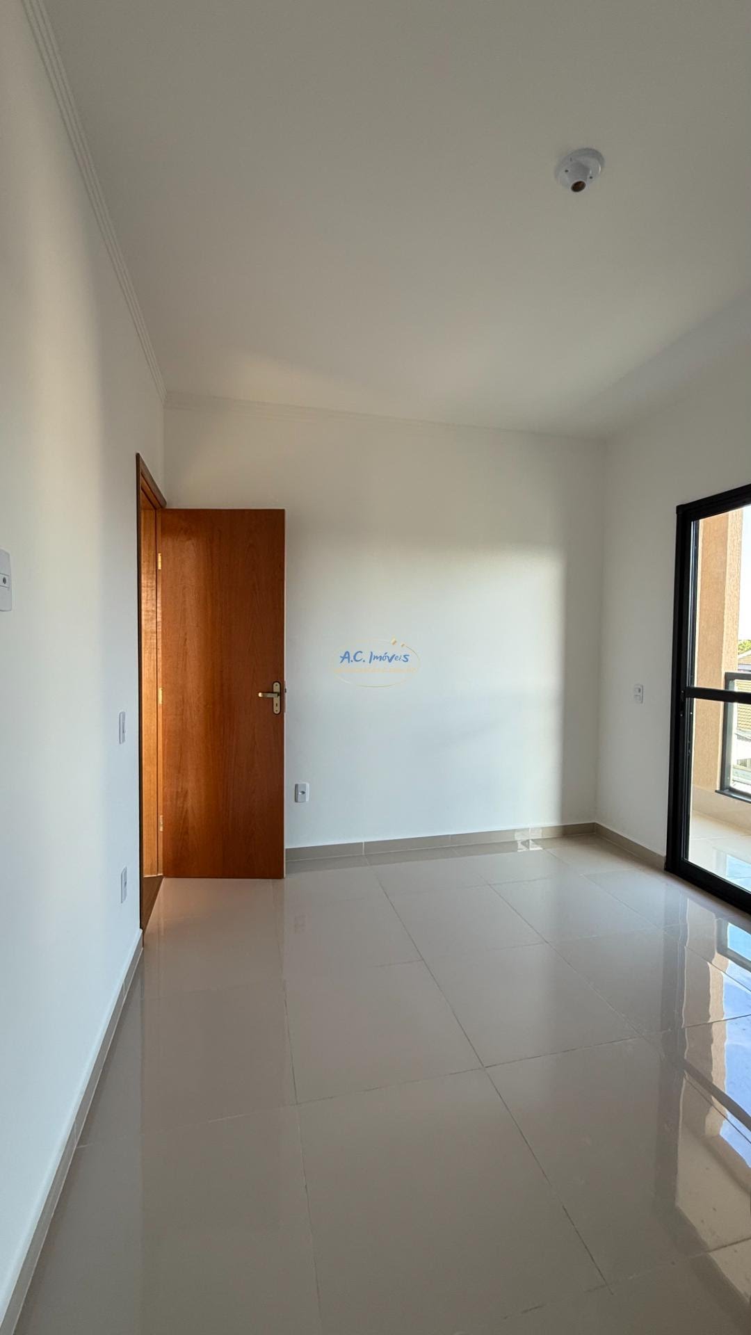 Casa à venda com 3 quartos, 3 suítes, 2 vagas e 143m² no Maracanã, Praia Grande (SP) — foto 29 de 30
