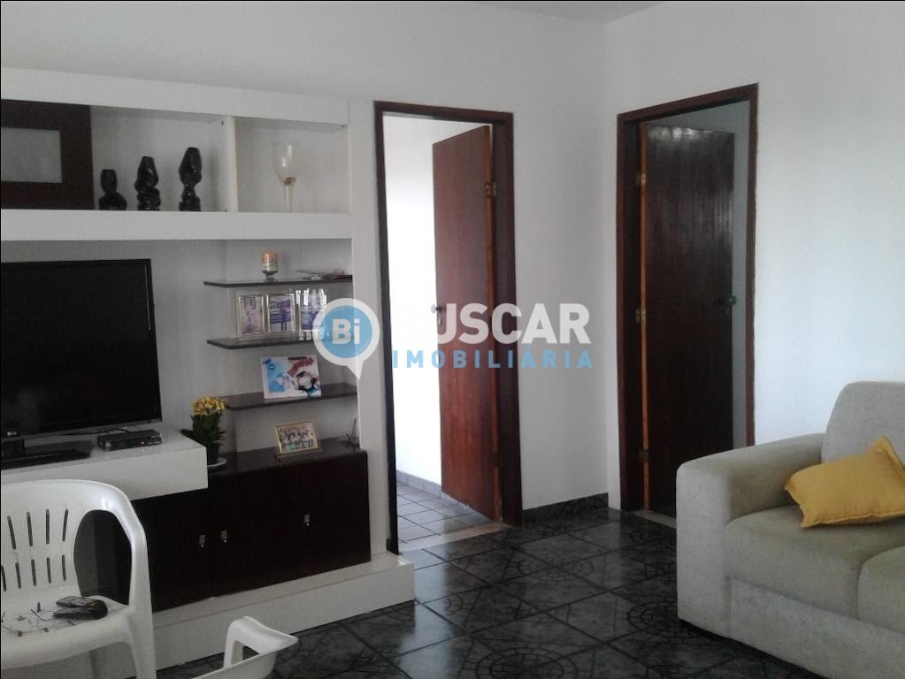 Casa à venda com 4 quartos, 3 banheiros, 2 vagas e 196m² no São João, Feira de Santana (BA) — foto 10 de 17