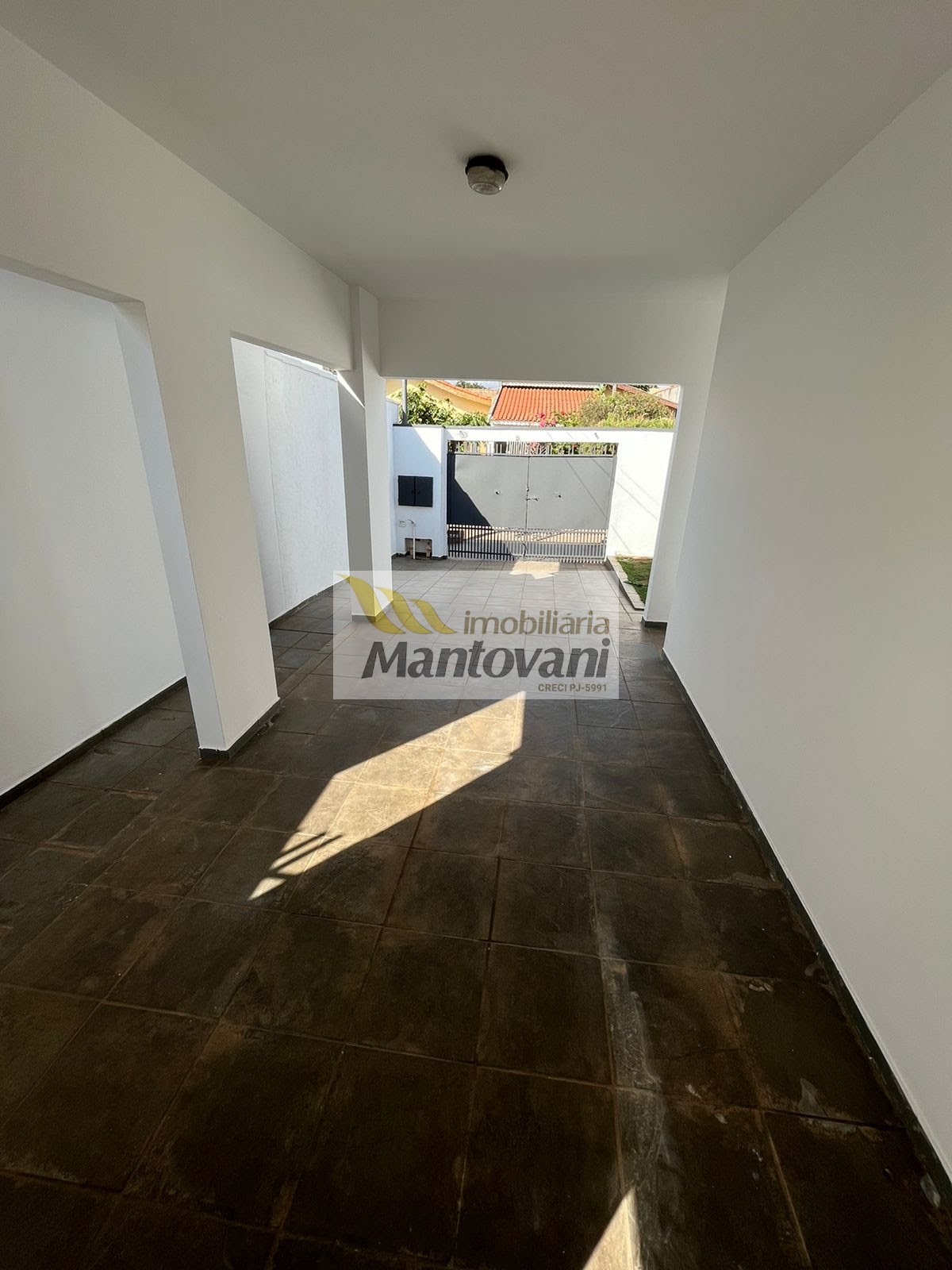 Casa à venda com 3 quartos, 1 suíte, 2 vagas e 296m² no Jardim Fortunato Minghini, Tatuí (SP) — foto 18 de 21