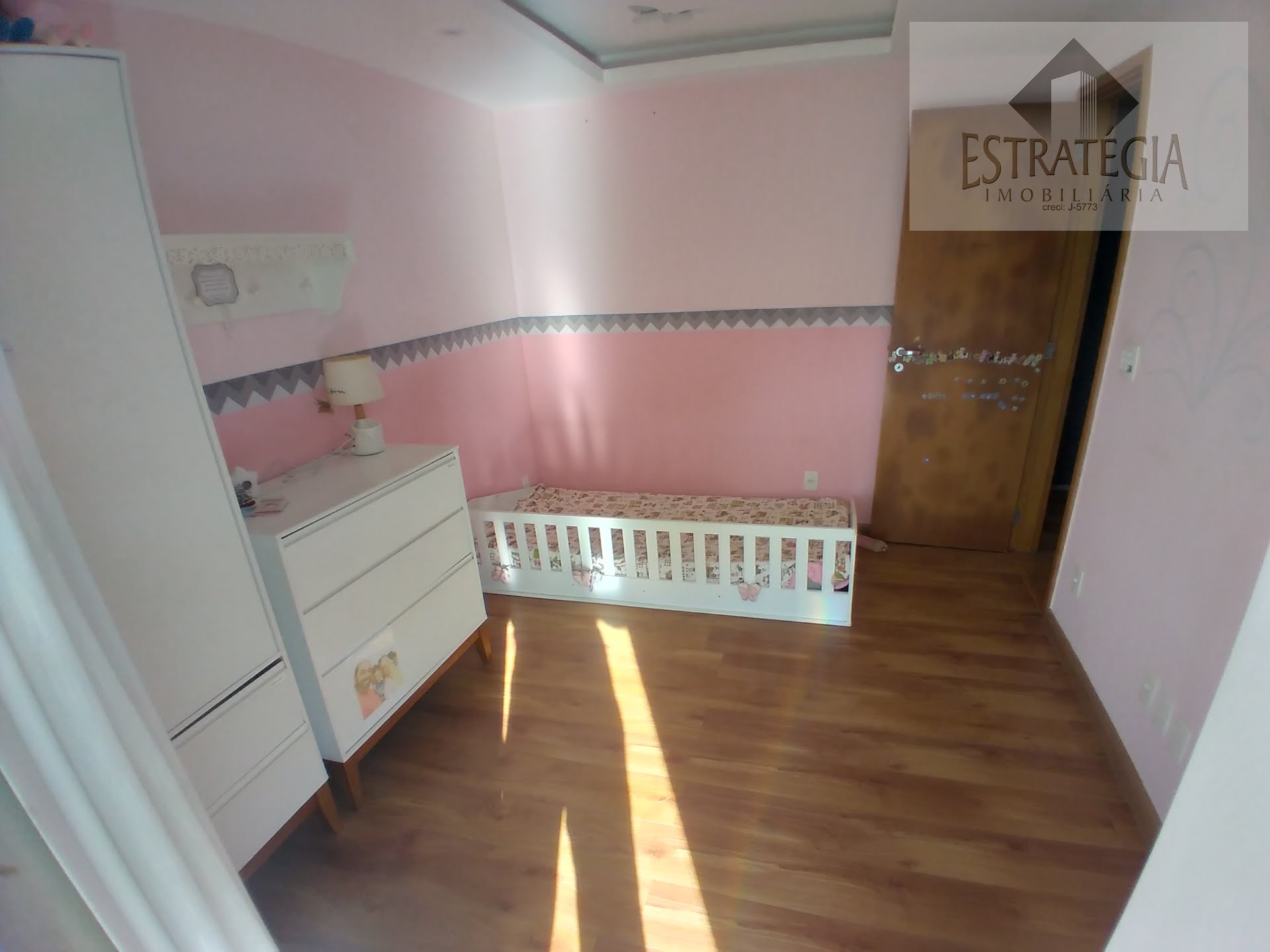 Apartamento à venda com 3 quartos, 1 suíte, 2 vagas e 120m² no Coronel Veiga, Petrópolis (RJ) — foto 20 de 27