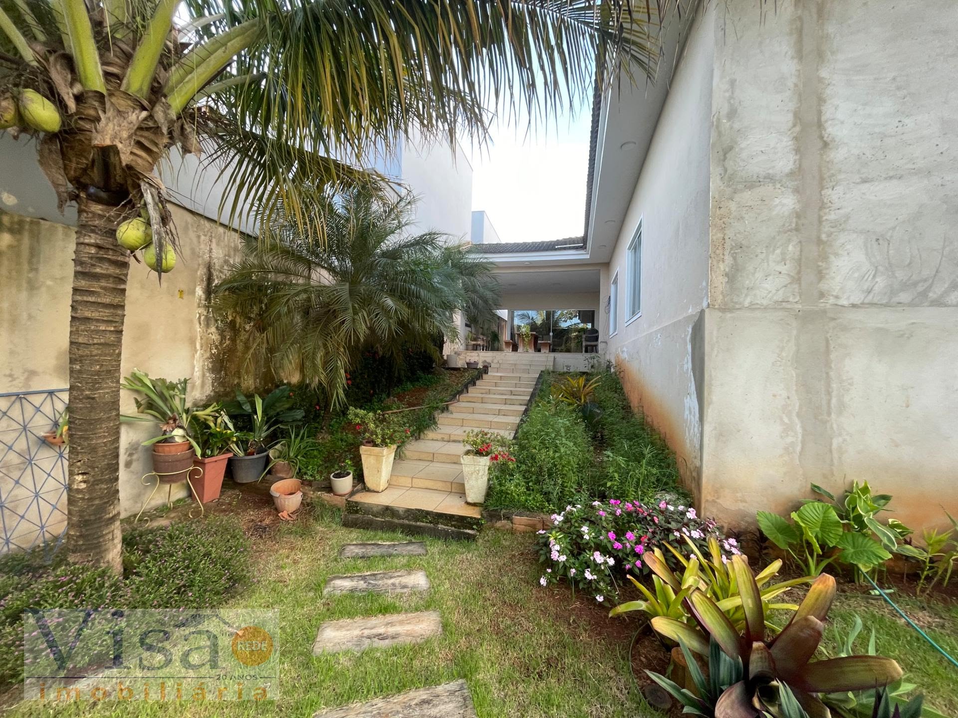 Casa à venda com 3 quartos, 1 suíte, 1 vaga e 250m² no Alto do Corrego, Paracatu (MG) — foto 29 de 30