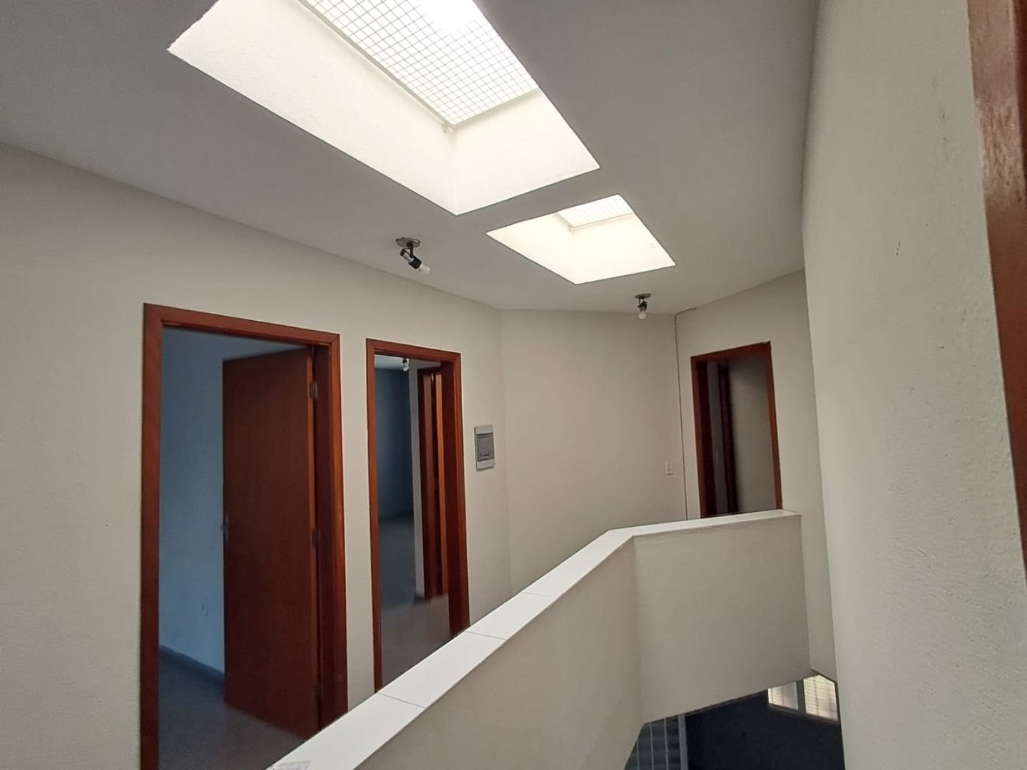 Casa à venda com 6 banheiros, 3 vagas e 211m² no Vila Santana, Sorocaba (SP) — foto 27 de 30