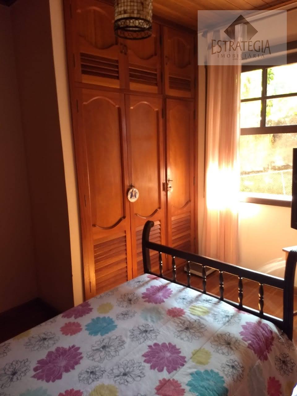 Casa à venda com 4 quartos, 1 suíte, 5 vagas e 280m² no Itaipava, Petrópolis (RJ) — foto 9 de 21