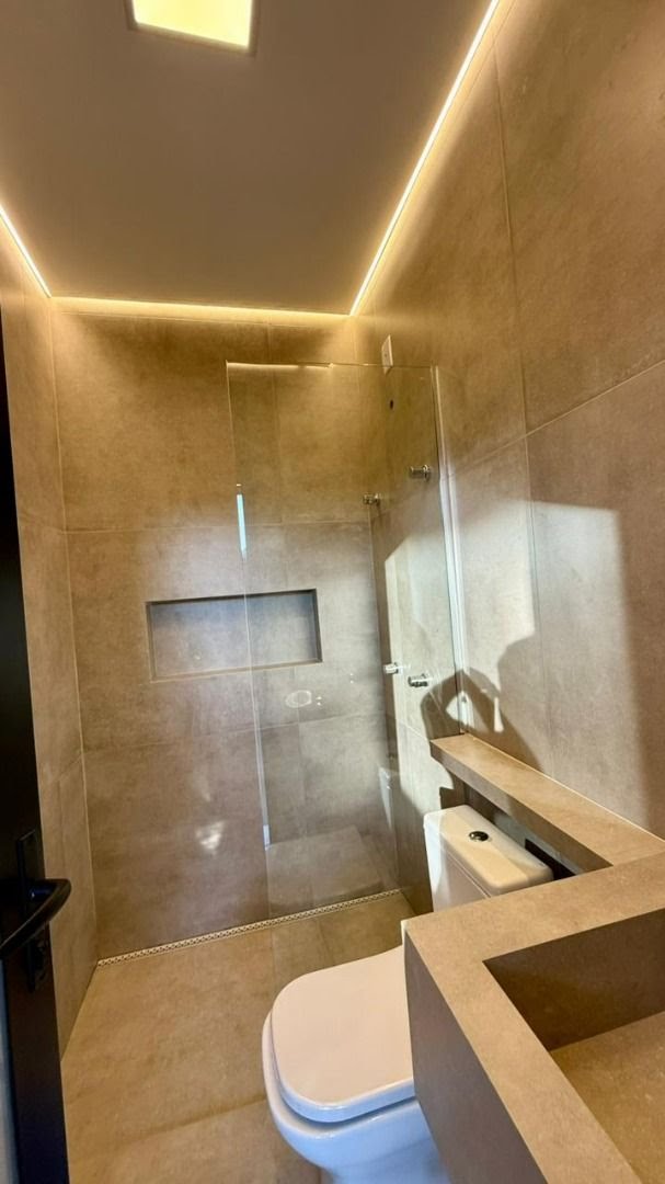 Casa à venda com 4 quartos, 4 suítes, 4 vagas e 263m² no Loteamento Terras de Siena, Ribeirão Preto (SP) — foto 11 de 30