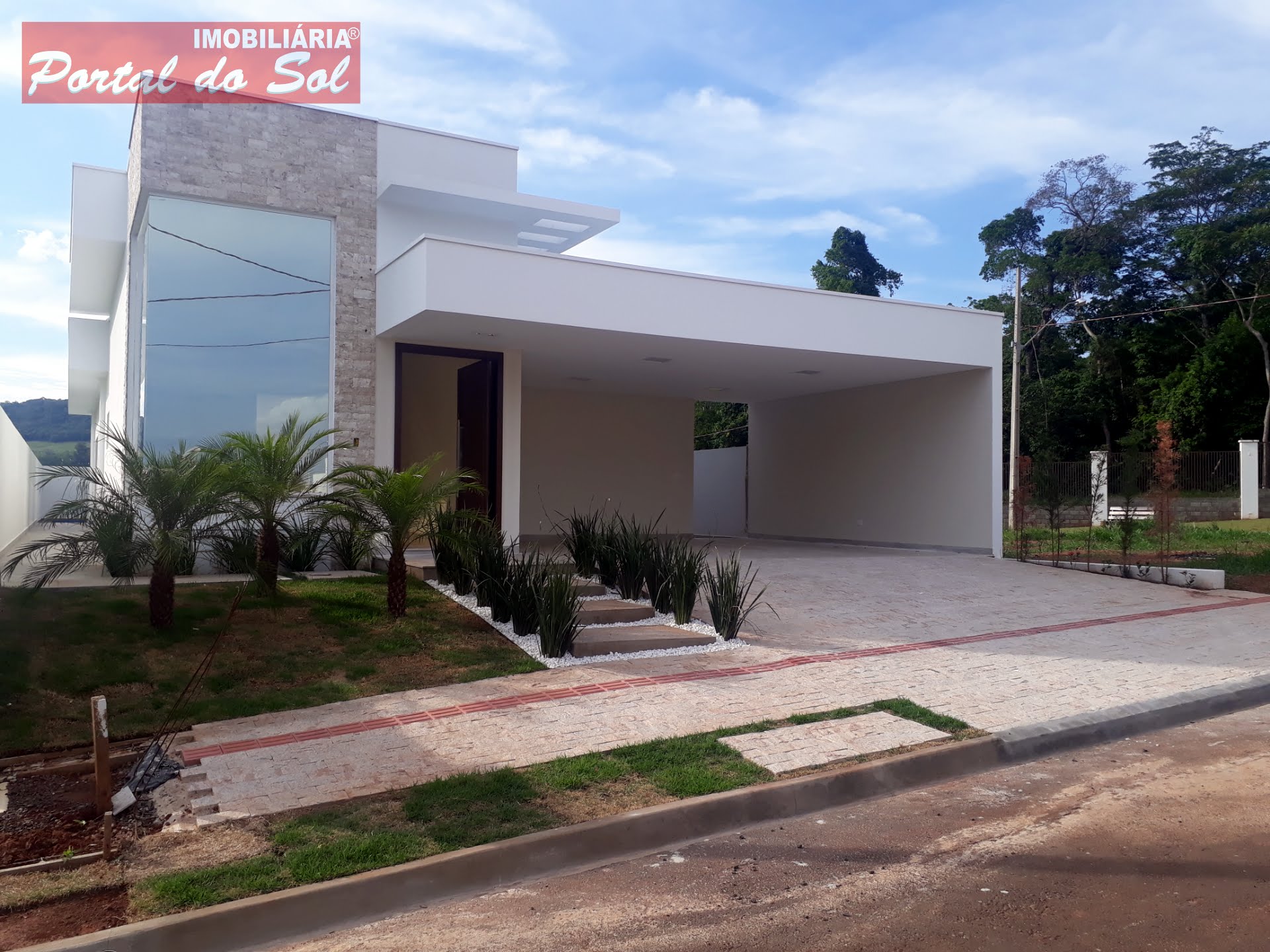 Casa à venda com 3 quartos, 2 banheiros, 4 vagas e 199m² no Condominio Residencial Monte Sinai, Santo Antônio da Platina — foto principal