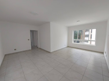 Alugue Apartamento com 3 Dormitórios, 1 Suíte, 1 Vaga e com 157M² em Paraiso