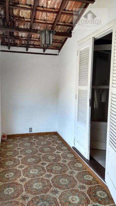 Casa à venda com 5 quartos, 2 banheiros, 4 vagas e 173m² no Morin, Petrópolis (RJ) — foto 5 de 19