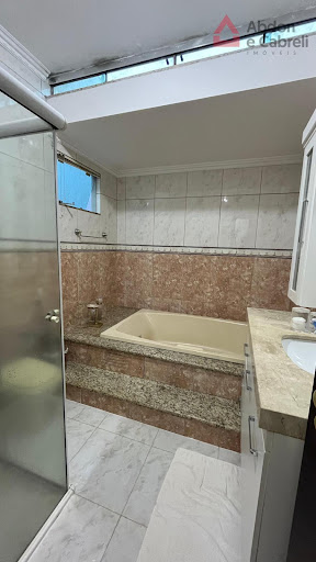Suíte com banheira