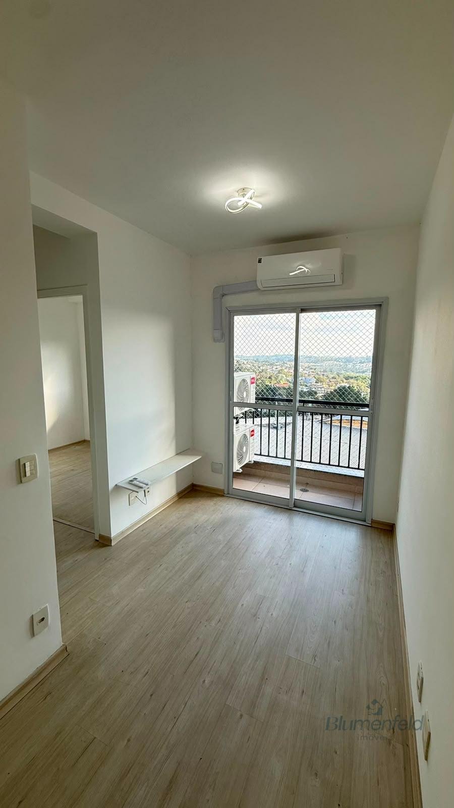 Apartamento para alugar com 2 quartos, 1 banheiro e 55m² no Bairro do Limoeiro, Arujá (SP) — foto 2 de 11