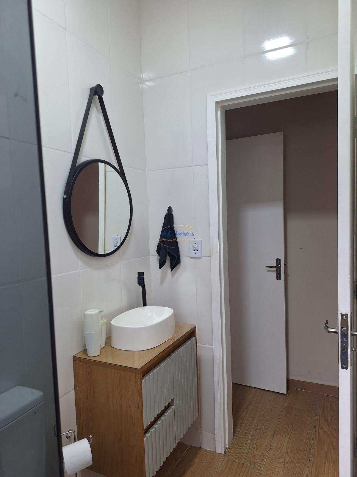 Casa à venda com 3 quartos, 2 suítes, 2 vagas e 121m² no Nova Mirim, Praia Grande (SP) — foto 13 de 23