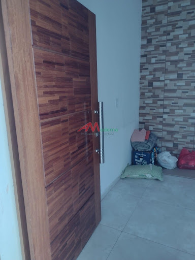 Sobrado à Venda em Rudge Ramos, SBC: 3 Dorms, 166m², R$650mil