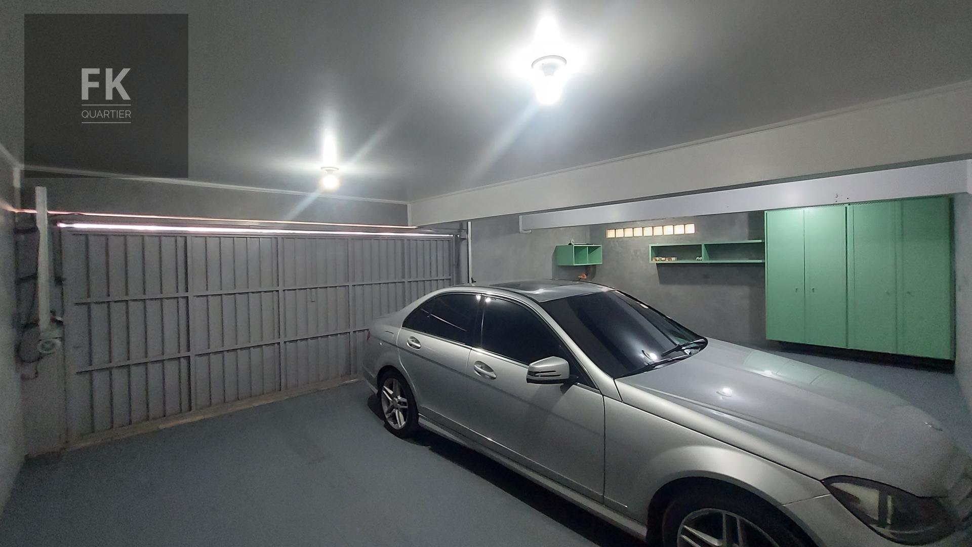 Casa à venda com 3 quartos, 1 suíte, 4 vagas e 275m² no Alphaville, Santana de Parnaíba (SP) — foto 27 de 30