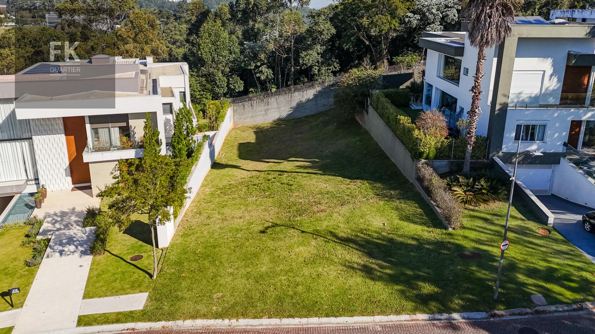 Terreno à venda com 736m² de terreno no Tamboré, Santana de Parnaíba (SP) — foto 4 de 9
